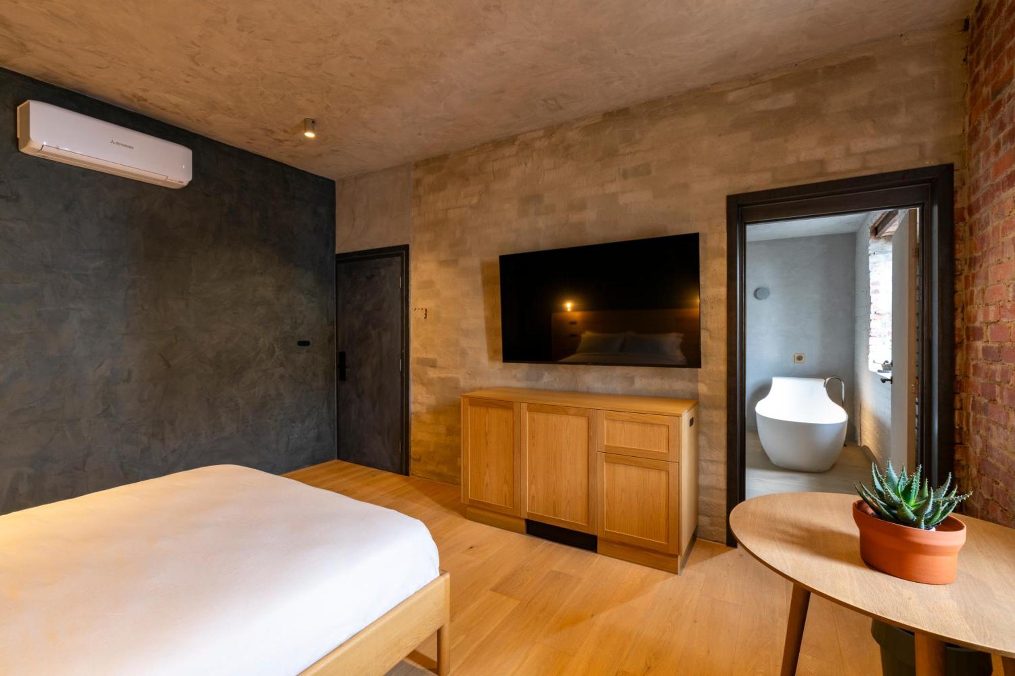 In The Brick Spa And Hotel Melburne Exterior foto